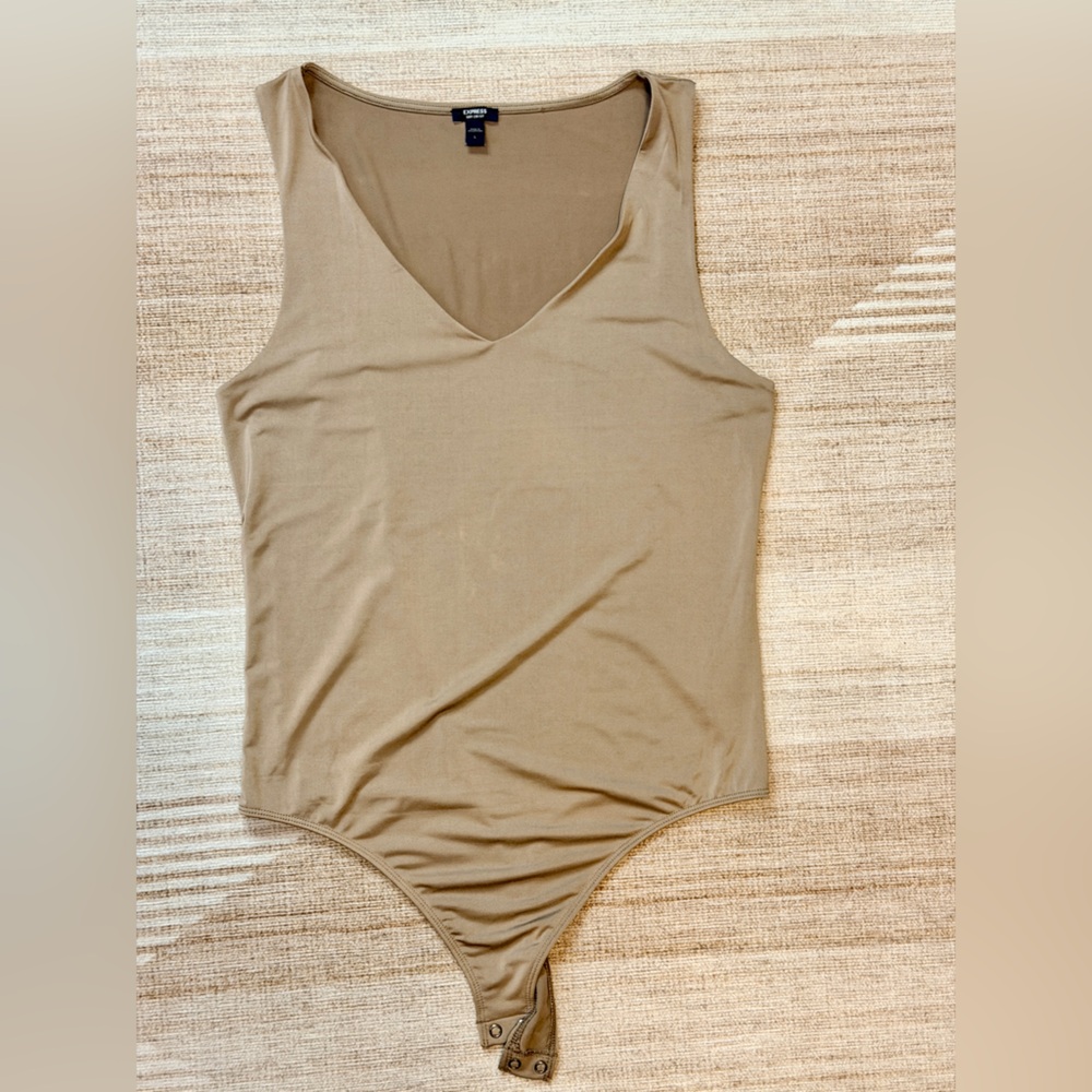Express Tan Body Contour Top